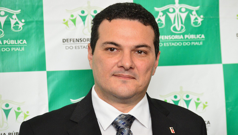 Celso Barros Neto, presidente da OAB-PI