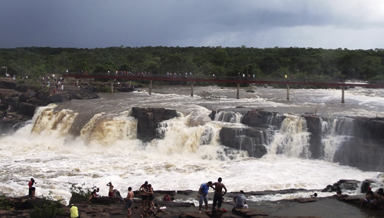 Cachoeira do Urubu