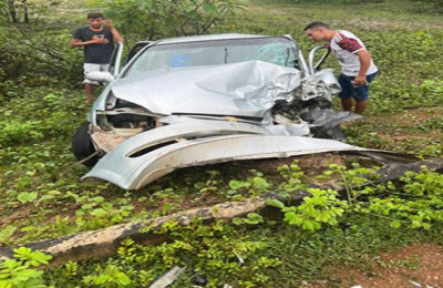 Criança de 2 anos morre em acidente de carro em Boqueirão do Piauí