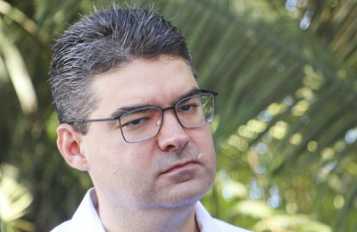 Luciano nega atrito com Firmino e diz que PSDB não teme adversários