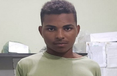 Homem furta bebidas e é preso deitado em uma rede em Oeiras-PI
