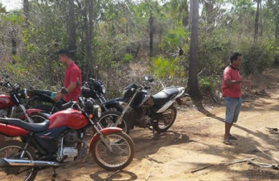 Bandidos usam corda para roubar motociclistas em Barras-PI