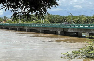 Rio Longá volta a subir e ultrapassa cota de inundação em Esperantina-PI