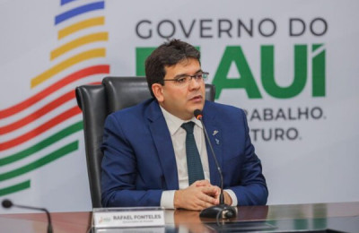 Governador do Piauí reajusta em 50% os auxílios para os estudantes da UESPI